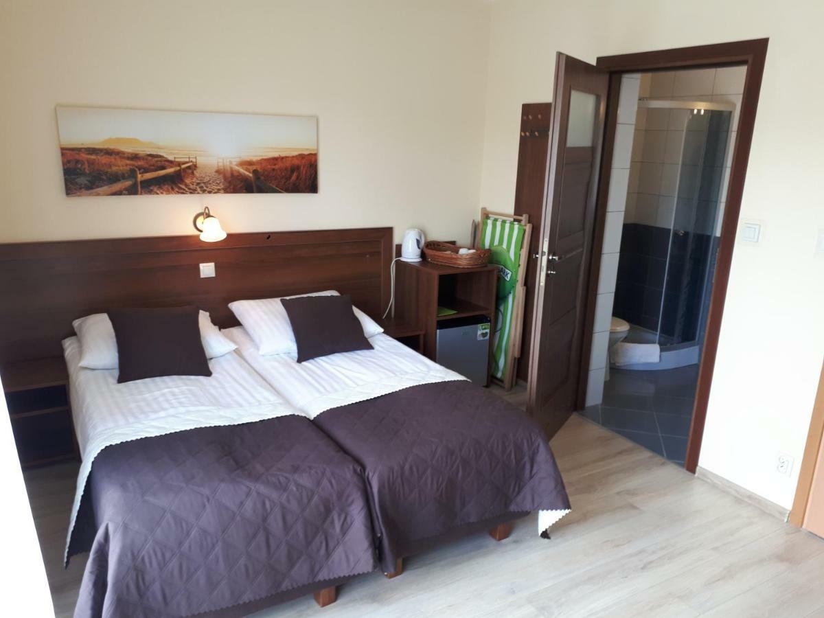 Ferienwohnung Dom Jastrzebia Z Basenem I Jacuzzi Jastrzębia Góra Exterior foto