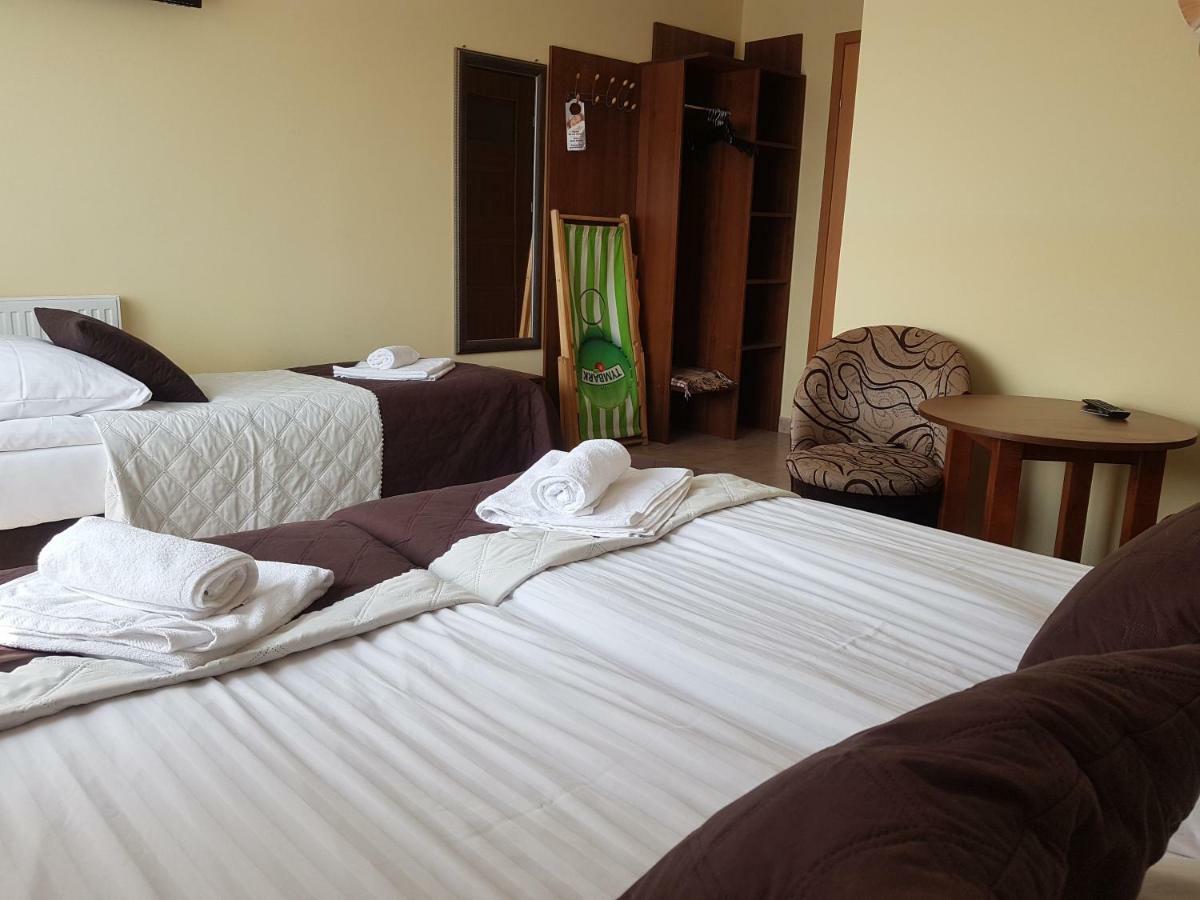 Ferienwohnung Dom Jastrzebia Z Basenem I Jacuzzi Jastrzębia Góra Exterior foto